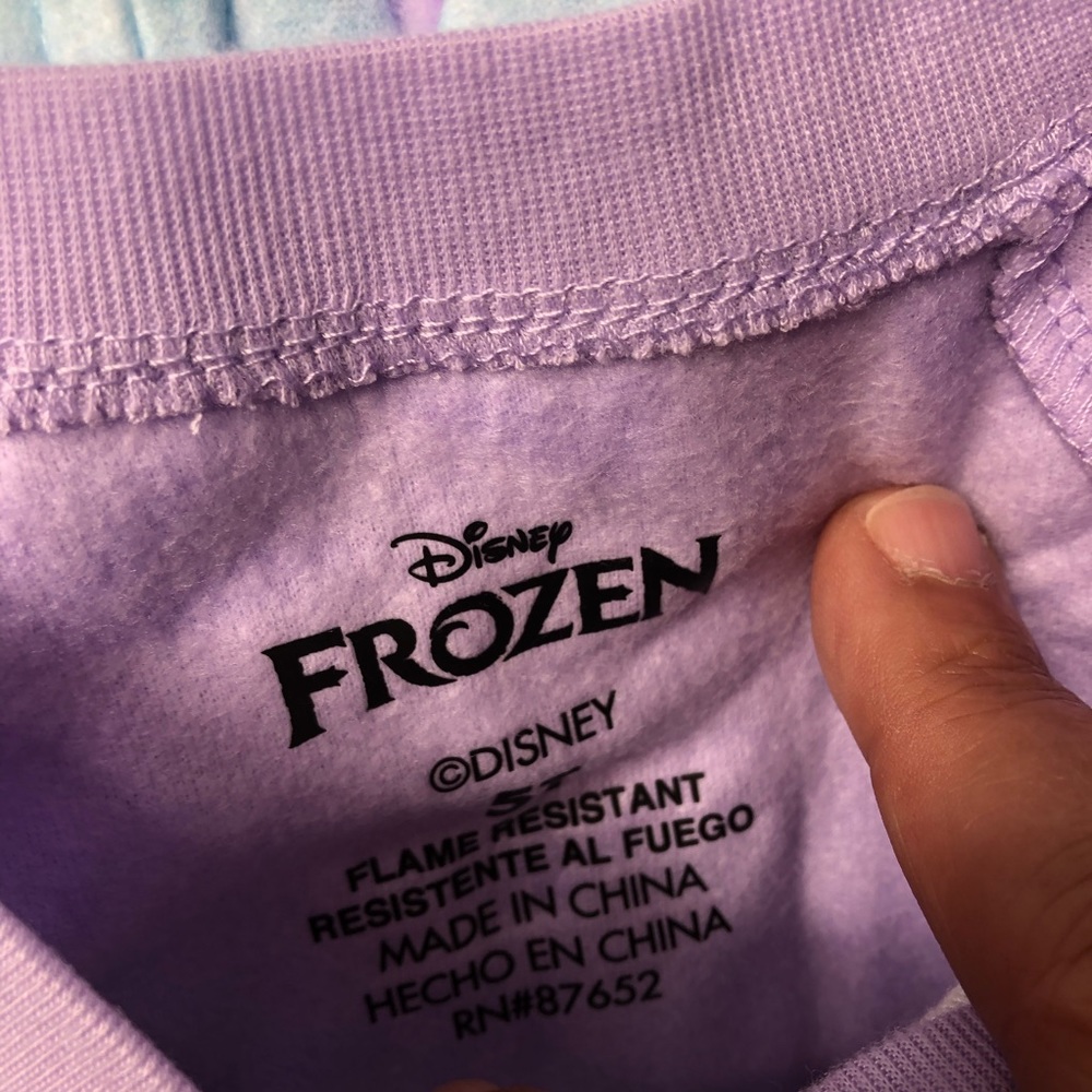 Disney's Frozen Blanket Sleeper Size 12M-5T - Picture 12 of 12